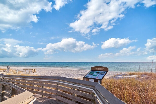 Building Photo - 24 Annabella St