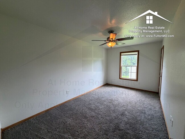 Building Photo - 1902 Dunham Dr