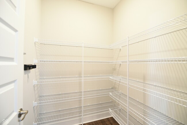 Building Photo - 1567 Jensen Dr