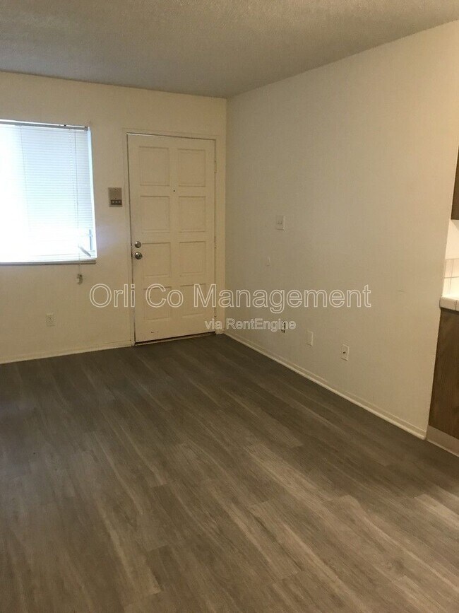 Building Photo - 14333 Haynes St