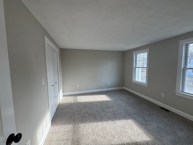 Building Photo - 34 Florence Ave