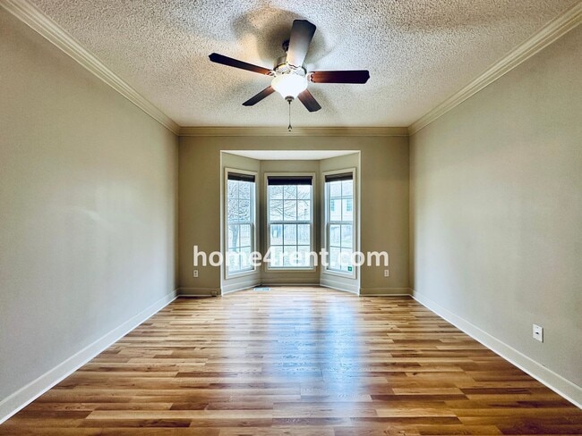 Building Photo - Maintenance Free! Main level Master, Finished Basement and Wood Floors in the Kitchen! *Brand New...