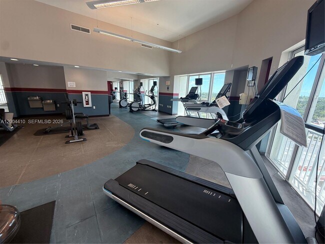 Building Photo - 7275 SW 89th St