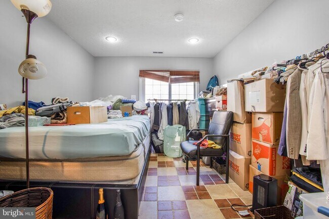 Building Photo - 9820 Berrywood Ct