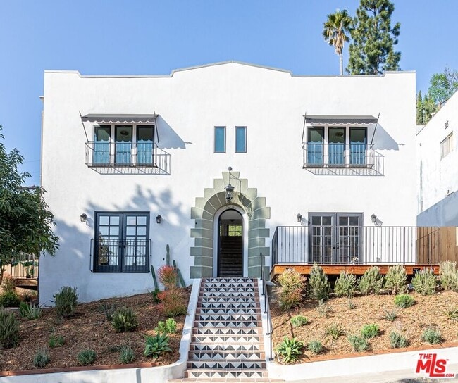 Building Photo - 3206 Larissa Dr