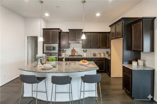 Building Photo - 6752 Catania Loop