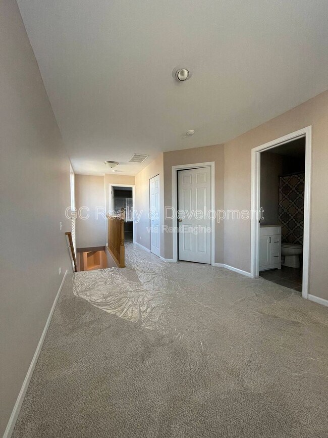 Building Photo - 2525 Arcadia Cir