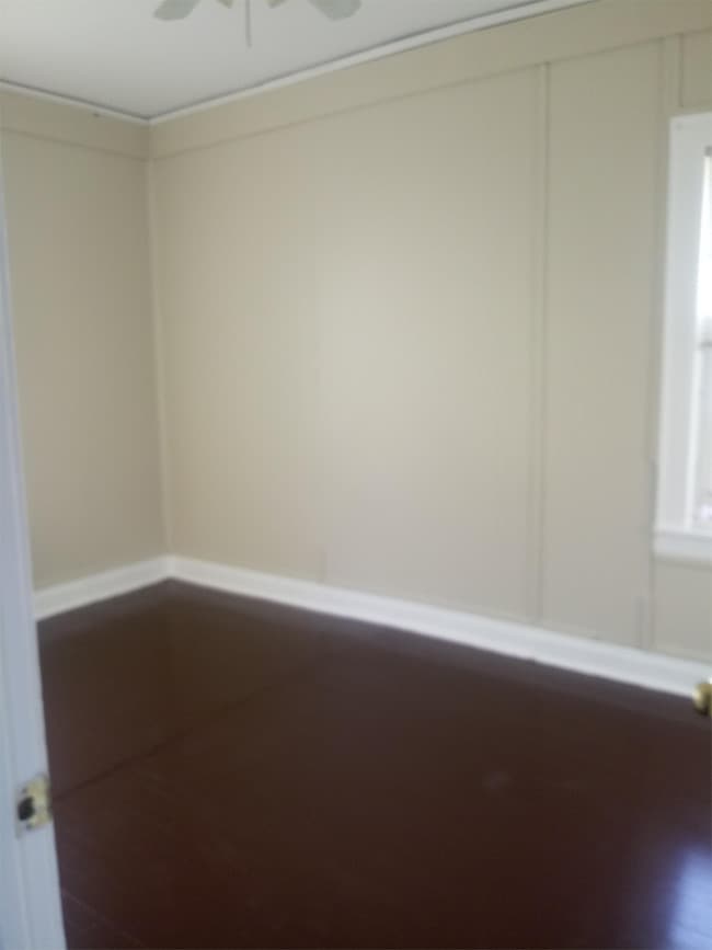 Building Photo - 2128 Indianapolis Blvd