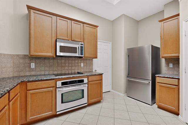 Building Photo - 8304 Cornerstone Dr
