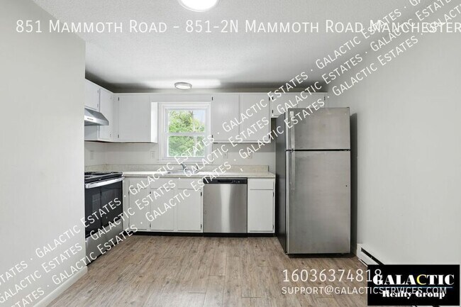 Building Photo - 851 Mammoth Rd