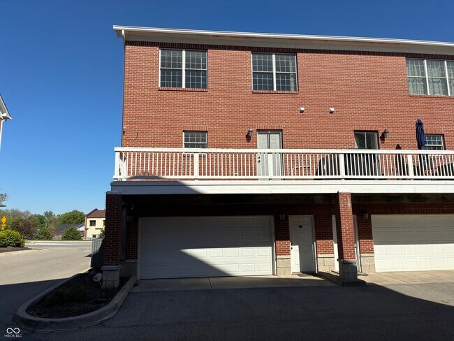 Building Photo - 70 Guilford Trail Dr