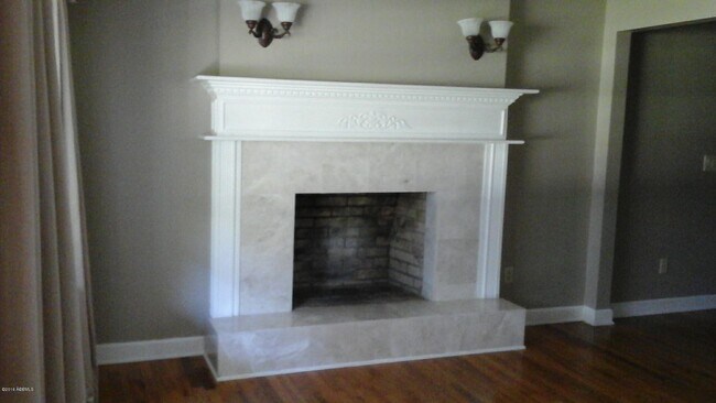 Building Photo - 957 Sea Island Pkwy