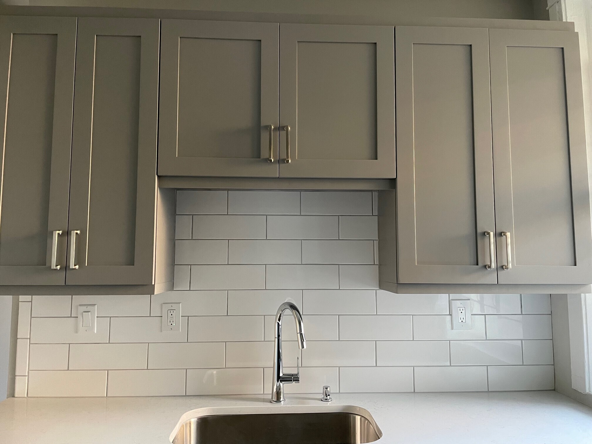 Kitchen cabinets - 1314 W Chestnut St