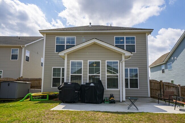 Building Photo - 4BR Home in Blythewood | Fenced Yard & 2-Car Garage