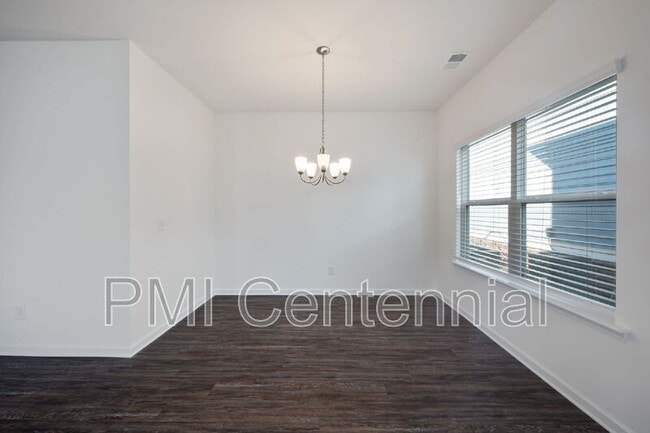 Building Photo - 3834 Clarington Dr