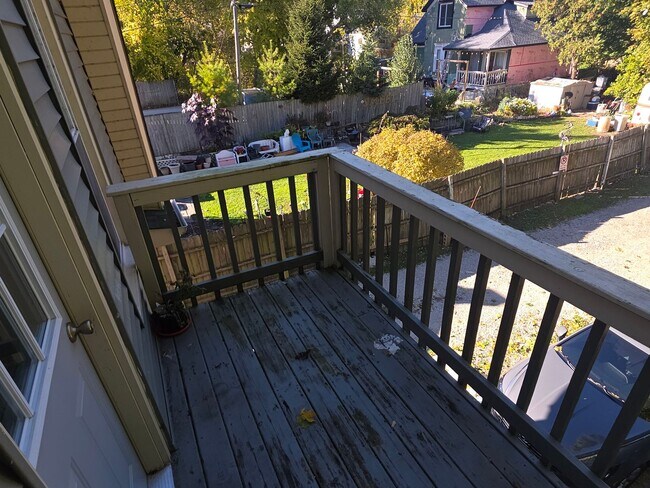 Building Photo - 1214 Hamilton St