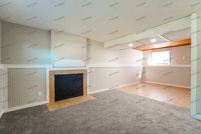 Building Photo - 2576 Willow Park Rd