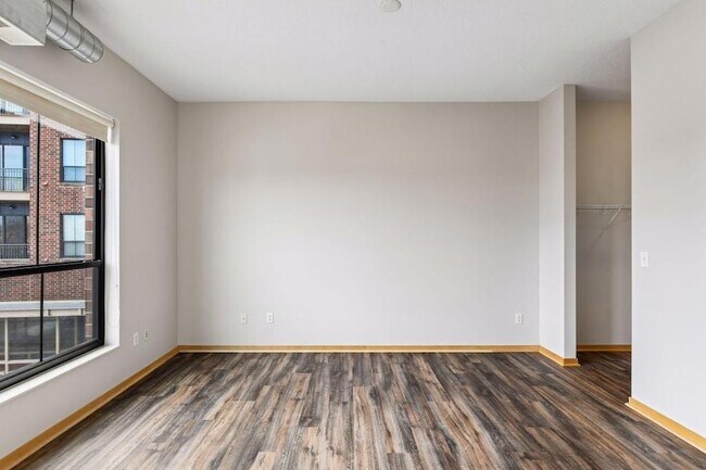 Building Photo - 4525 Park Commons Dr