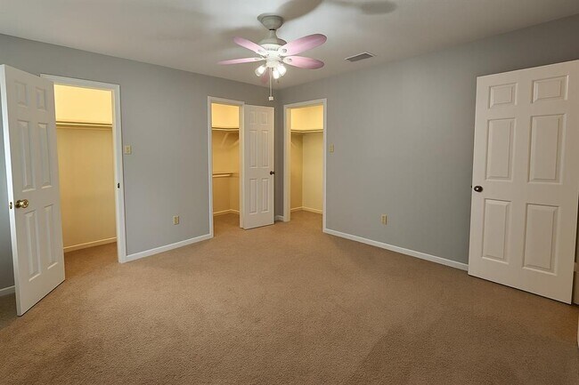 Building Photo - 14211 Woodnook Dr