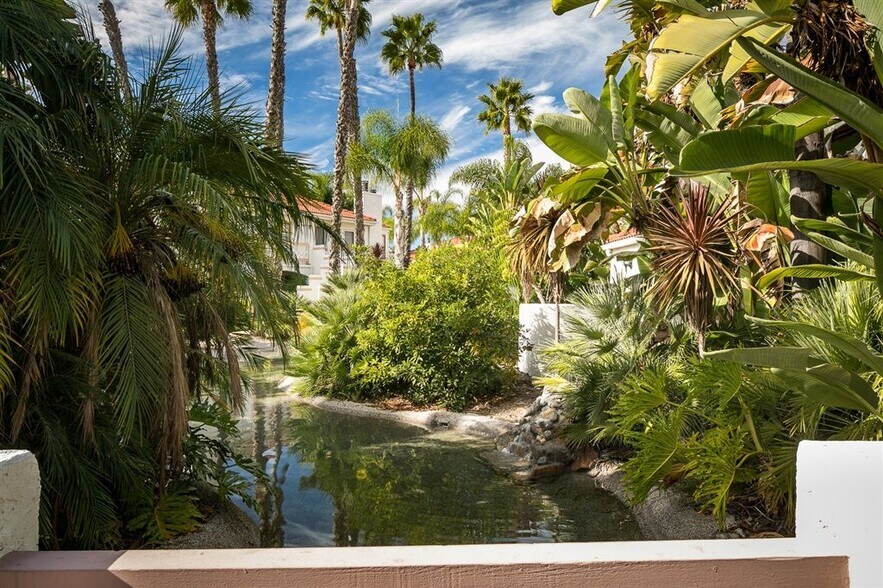 Building Photo - 9439 Fairgrove Ln