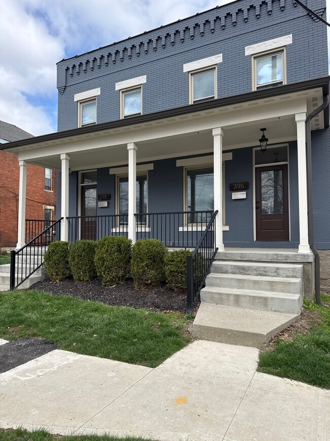 Building Photo - 396 W 1st Ave