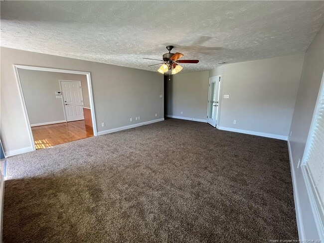 Building Photo - 479 Copper Creek Dr