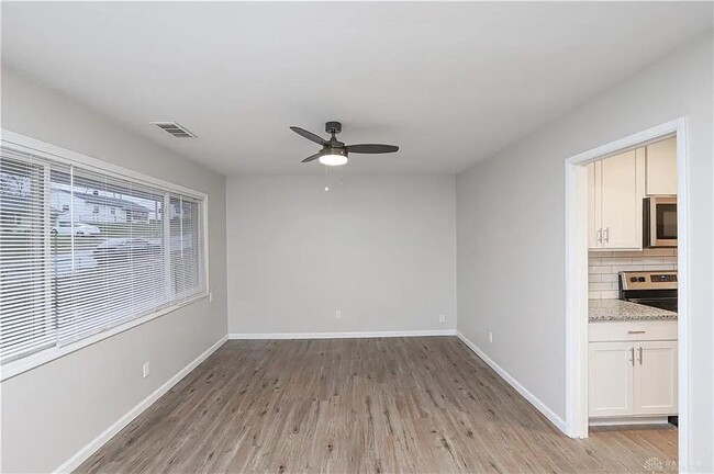 Building Photo - 1227 Date St