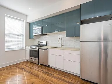 Building Photo - 4816 Chester Ave