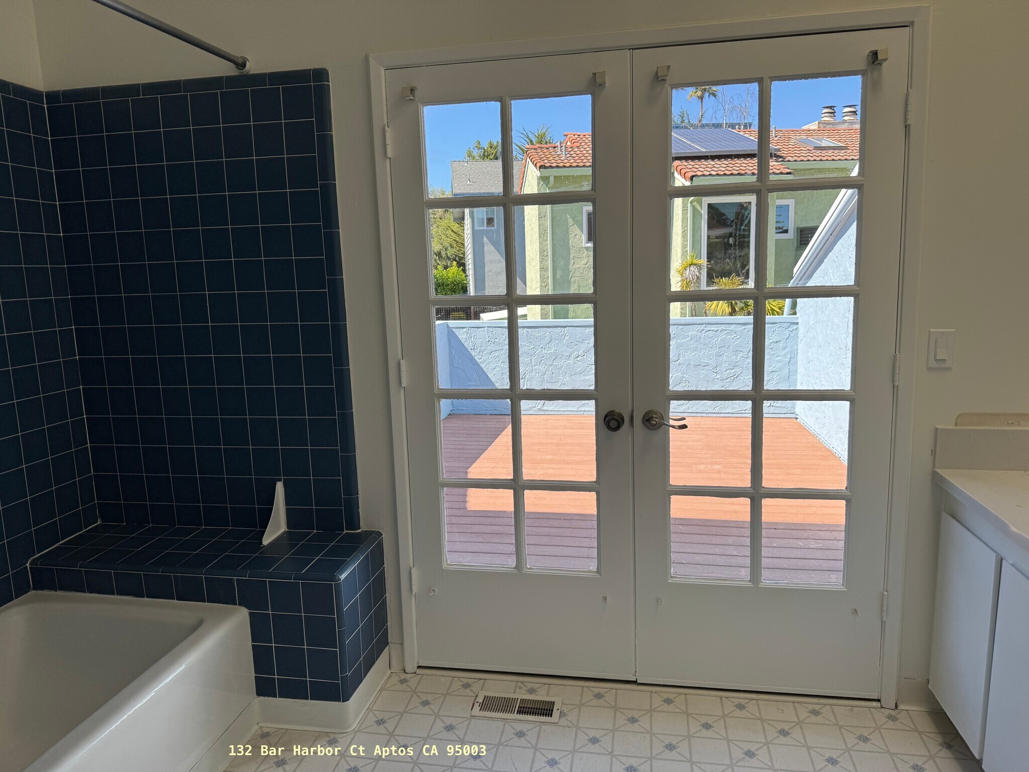 Master Bath 5 - 132 Bar Harbor Ct