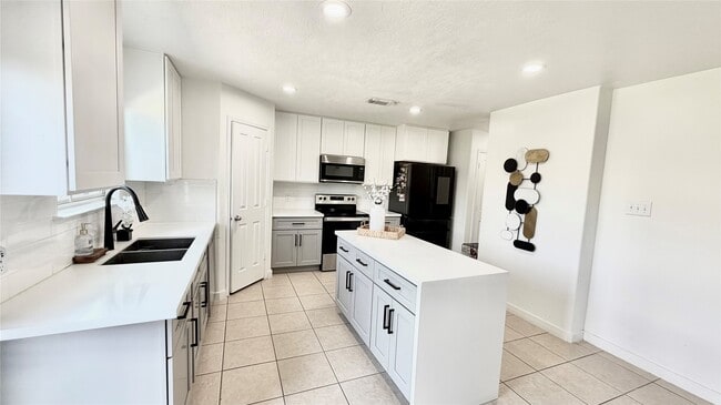 Building Photo - 8134 Katie Mill Trail