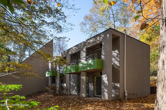 Building Photo - 6 Glen Arden Rd