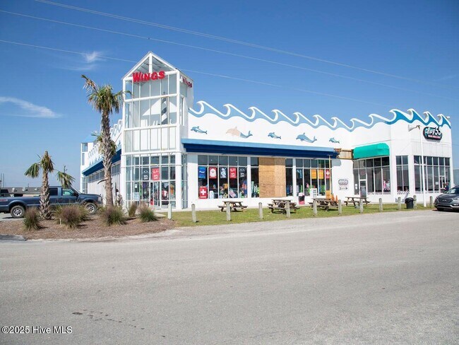 Building Photo - 117 S Grassland Rd
