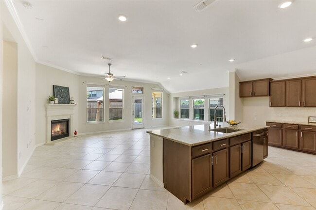 Building Photo - 17515 Cypress Hilltop Wy