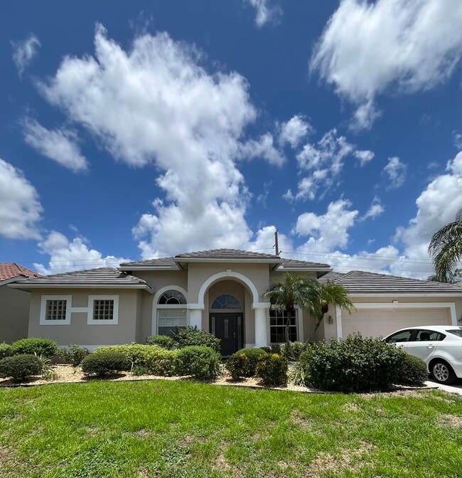 Building Photo - 12802 Vista Pine Cir