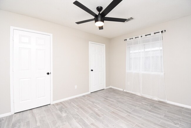 Building Photo - 23122 Beech Canyon Dr