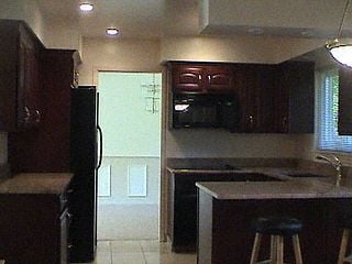 Building Photo - 30010 Pleasant Trail