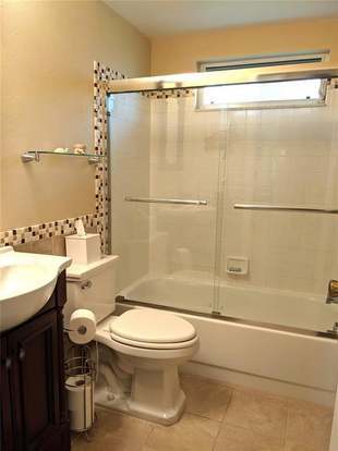Building Photo - 5810 Garden Lakes Majestic