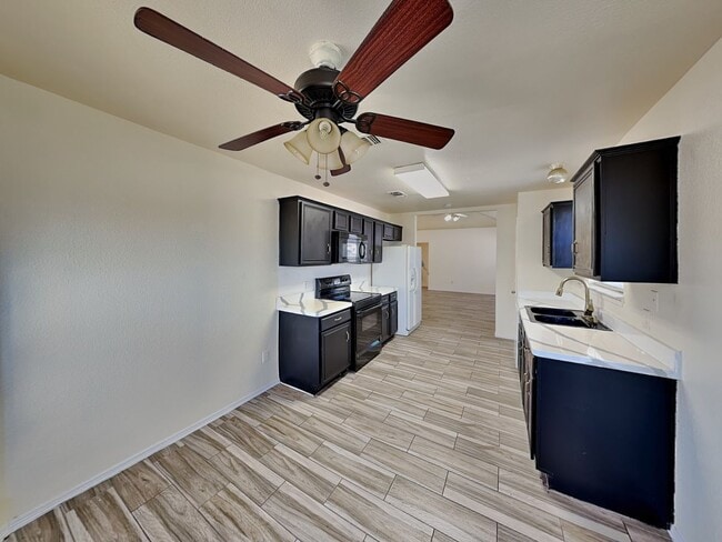 Building Photo - Move-In Ready Charm with Space to Love! $500 off the first full month’s rent with a move-in on or...