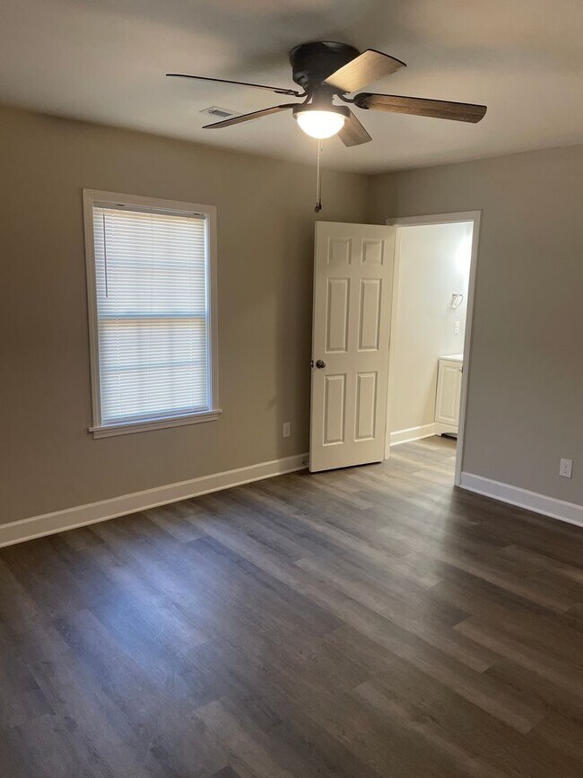 Building Photo - 4534 Baux Mountain Rd