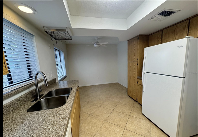Kitchen - 4113 Fairview Vista Point