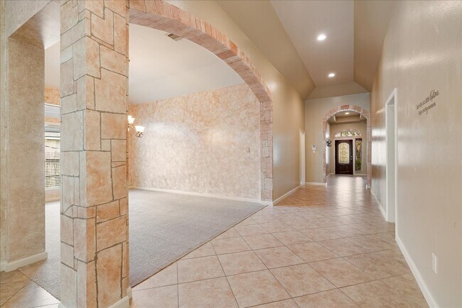 Building Photo - 4015 Pearl Pass Ln