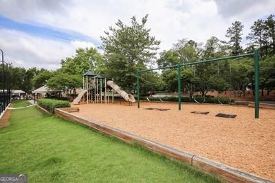 Building Photo - 9485 Nesbit Lakes Dr