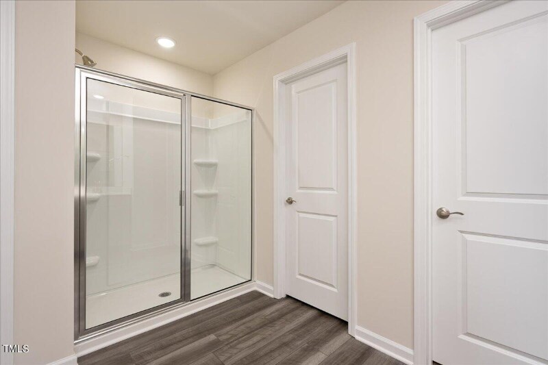 Building Photo - 937 Avonmore Dr