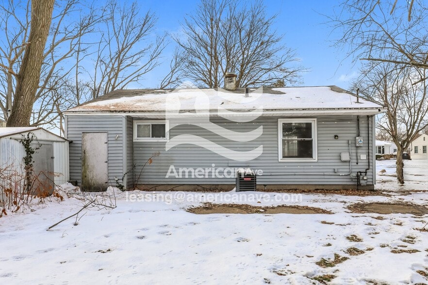 Building Photo - 1302 Brummit Ln