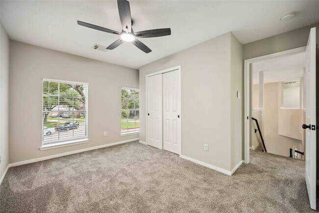 Building Photo - 14611 Wynbourn Way