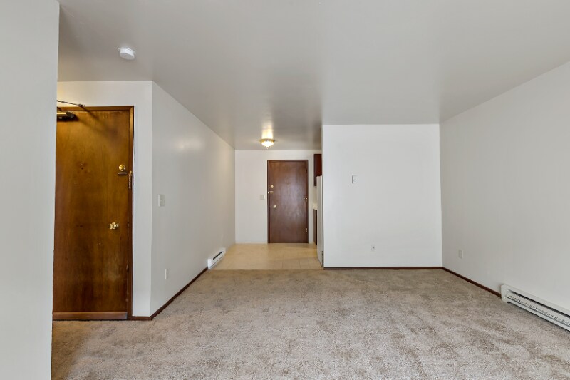 Building Photo - 5515 15th Ave NE