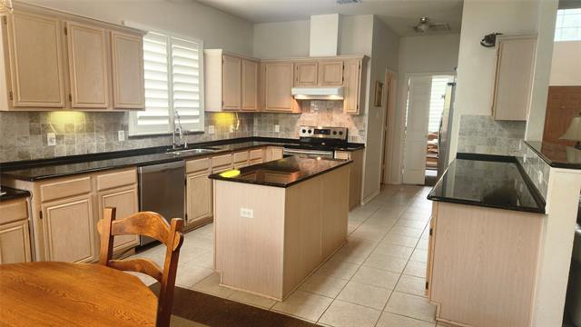 Building Photo - 1381 Wentworth Dr