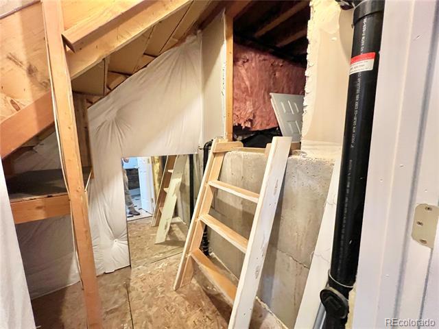 Building Photo - 4927 Tarcoola Ln