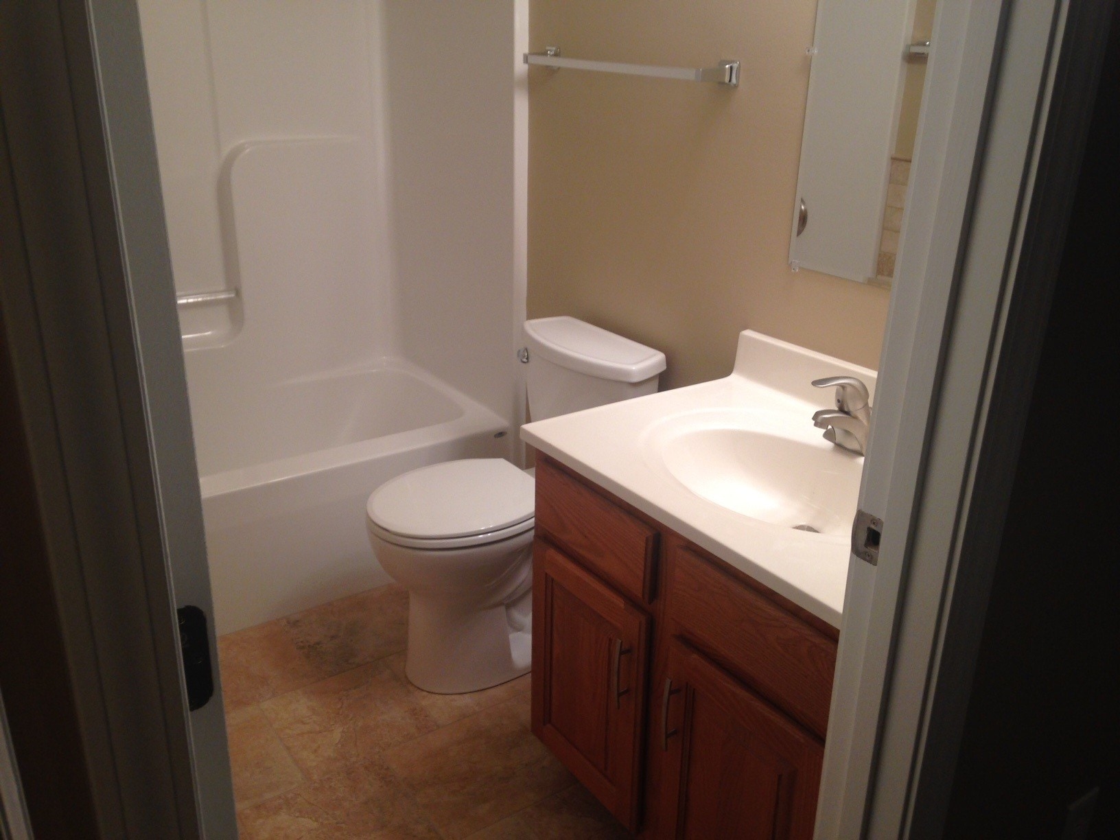 Bathroom - 520 Broadway Ave