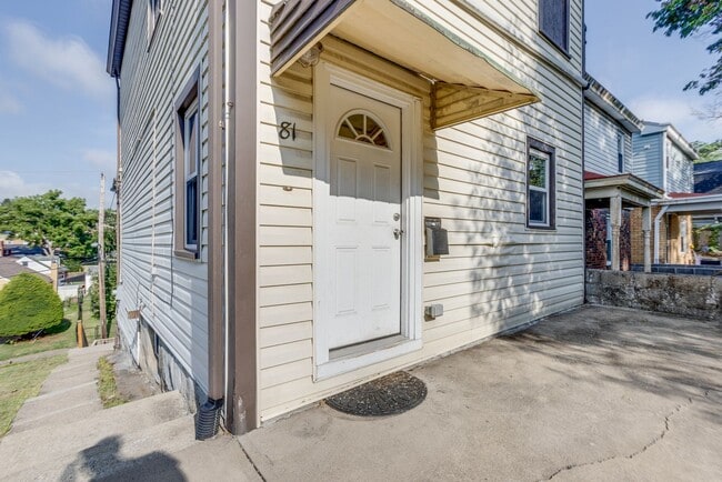 Building Photo - 81 Westwood St